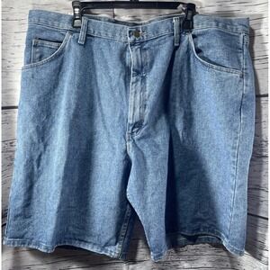 Wrangler Jean Shorts Mens 42 Relaxed Fit Blue Dark Wash Denim NWT